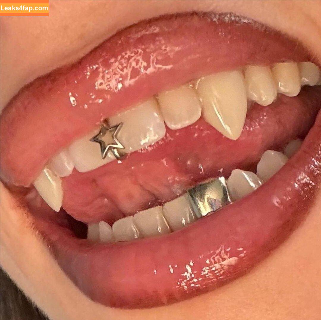 Billie Eilish / Fake / billeeilish / billieeilish слитое фото фото #2490