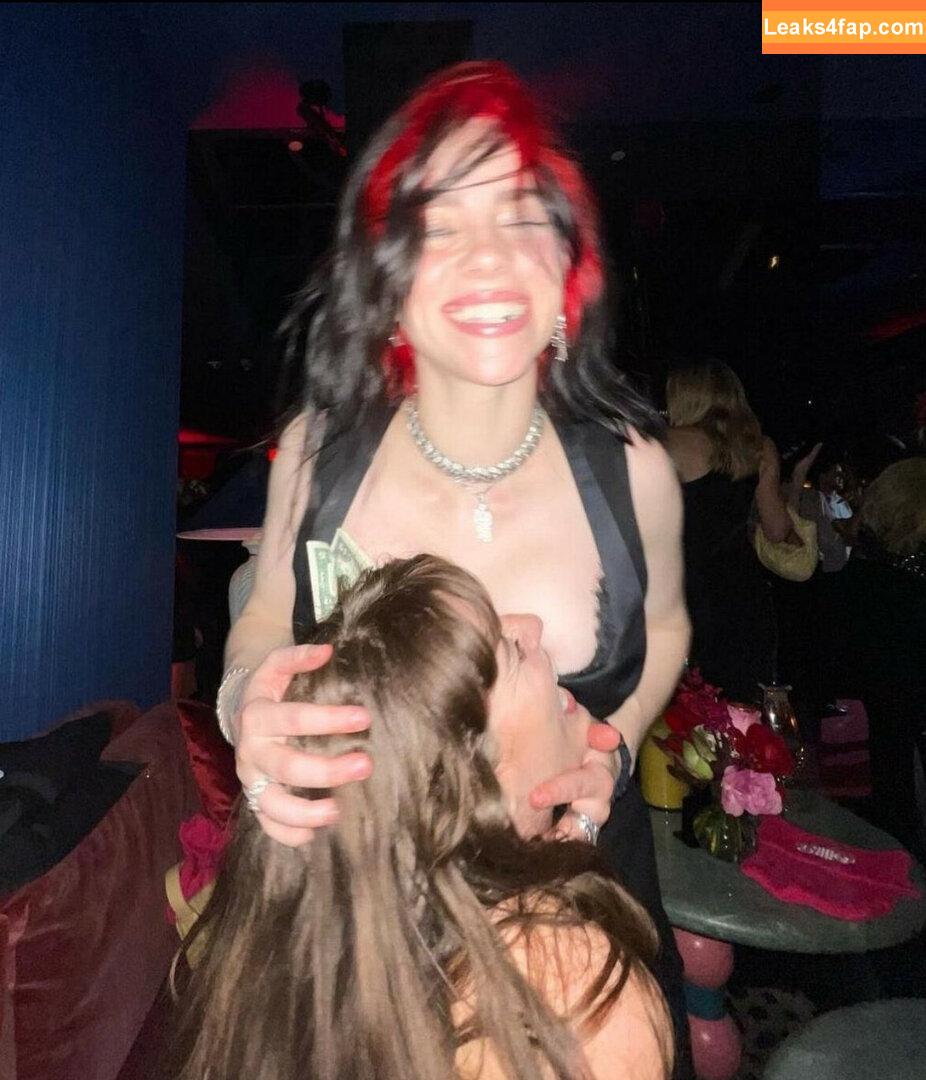 Billie Eilish / Fake / billeeilish / billieeilish слитое фото фото #2550