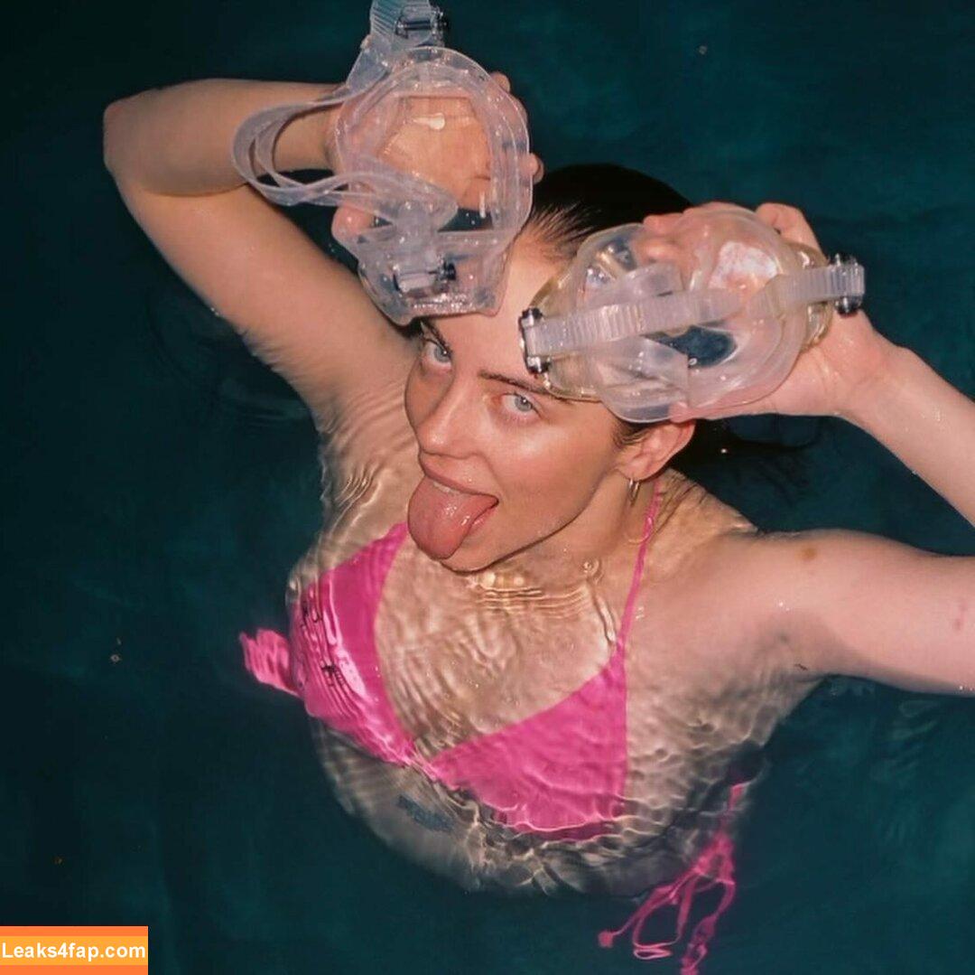 Billie Eilish / Fake / billieeilish leaked photo photo #2619