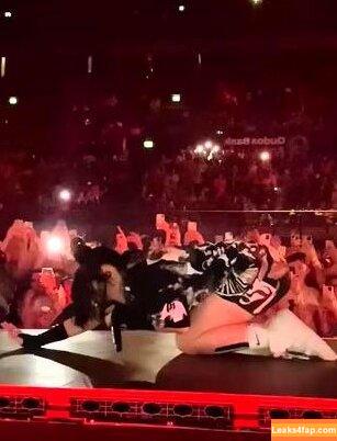 Billie Eilish / Fake / billieeilish leaked photo photo #2635