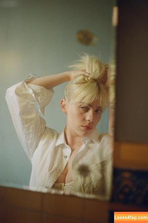 Billie Eilish photo #2344