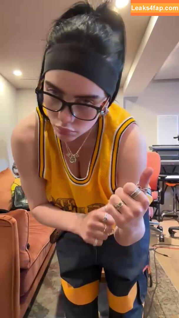 Billie Eilish / Fake / billieeilish leaked photo photo #3157