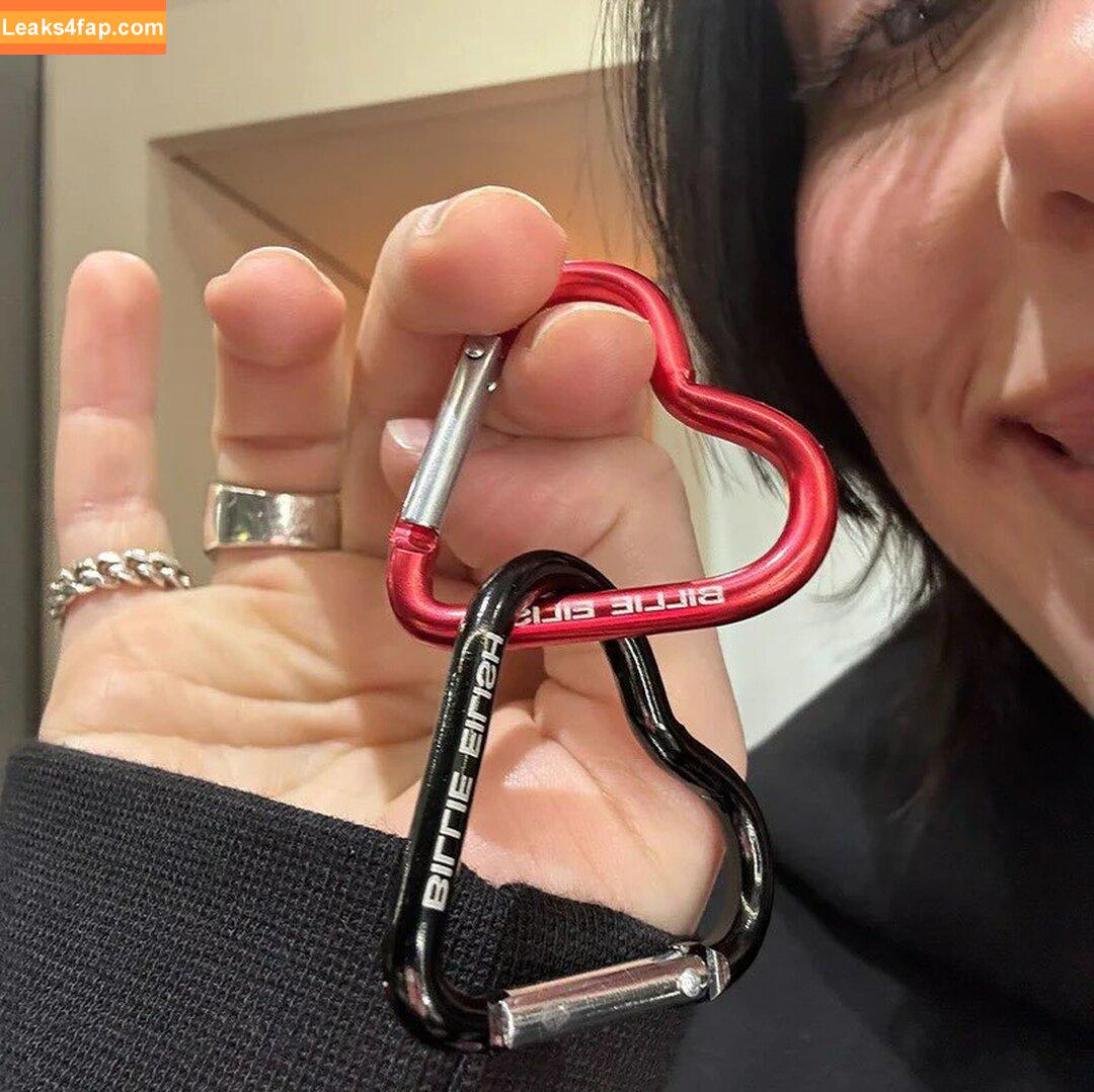 Billie Eilish / Fake / billieeilish leaked photo photo #3163