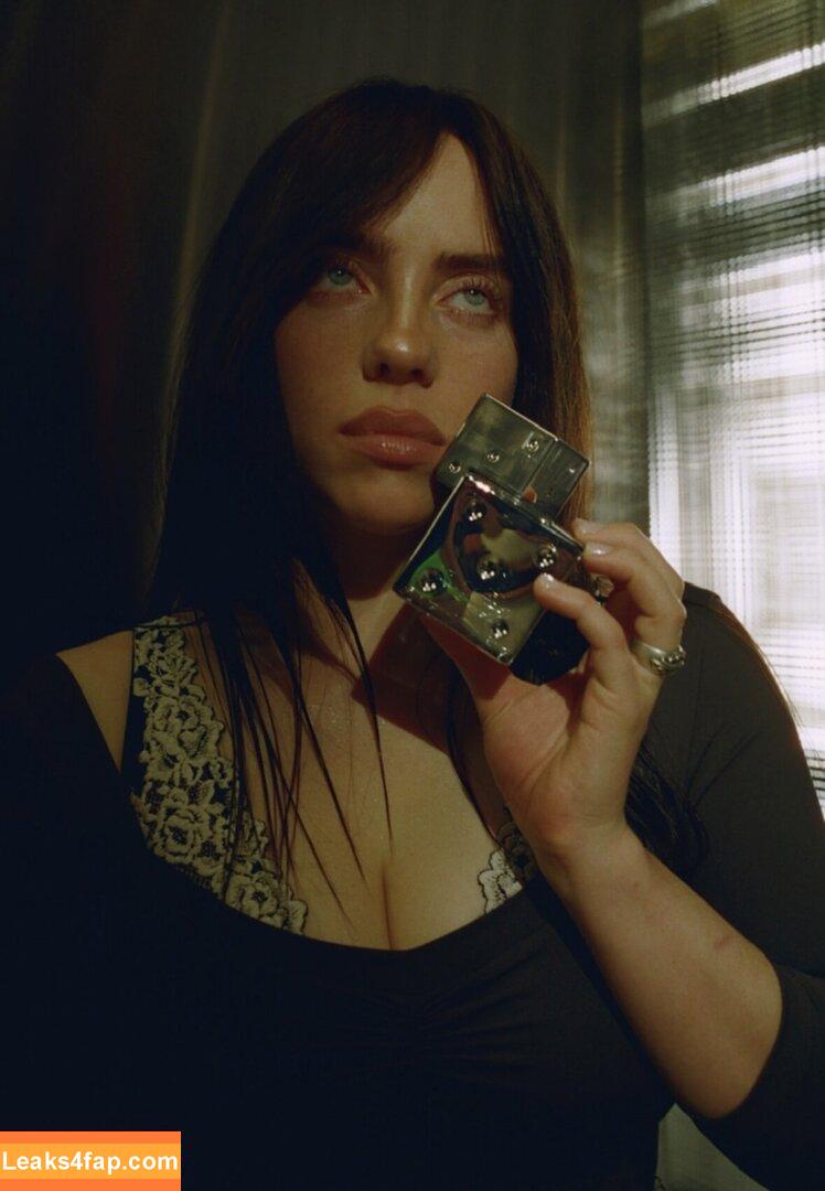 Billie Eilish / Fake / billieeilish leaked photo photo #3486