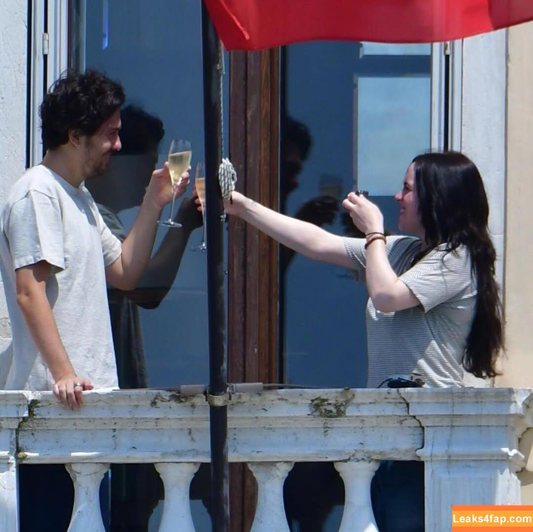 Billie Eilish / Fake / billeeilish / billieeilish leaked photo photo #3519