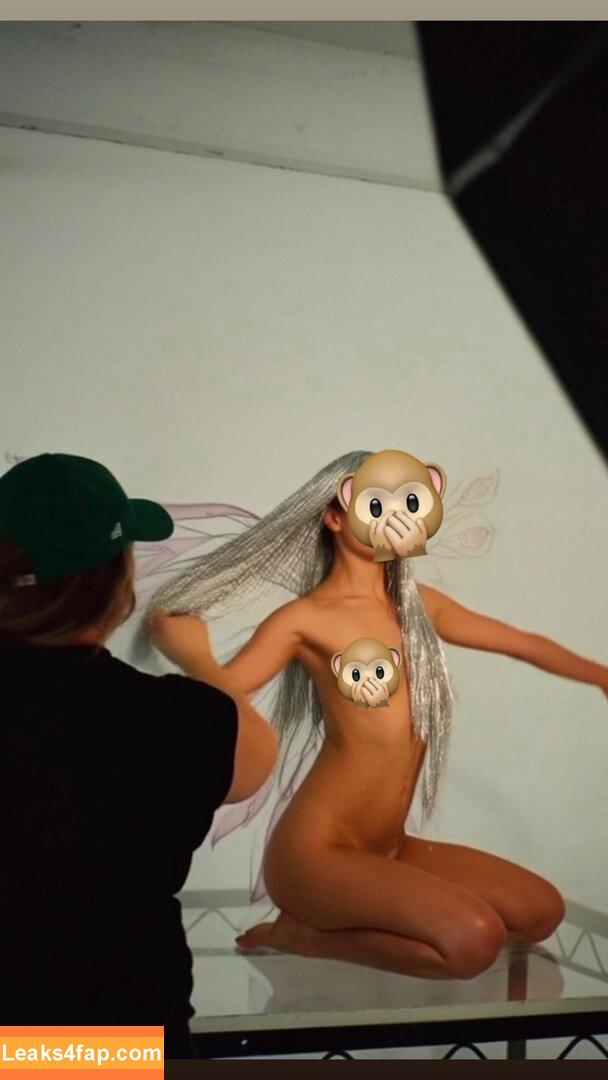 Billie Eilish / Fake / billeeilish / billieeilish leaked photo photo #3817