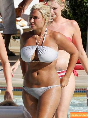 Billie Faiers photo #0067