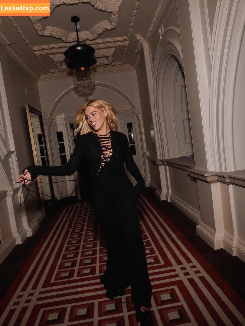 Billie Piper / billiepiper leaked photo photo #0371
