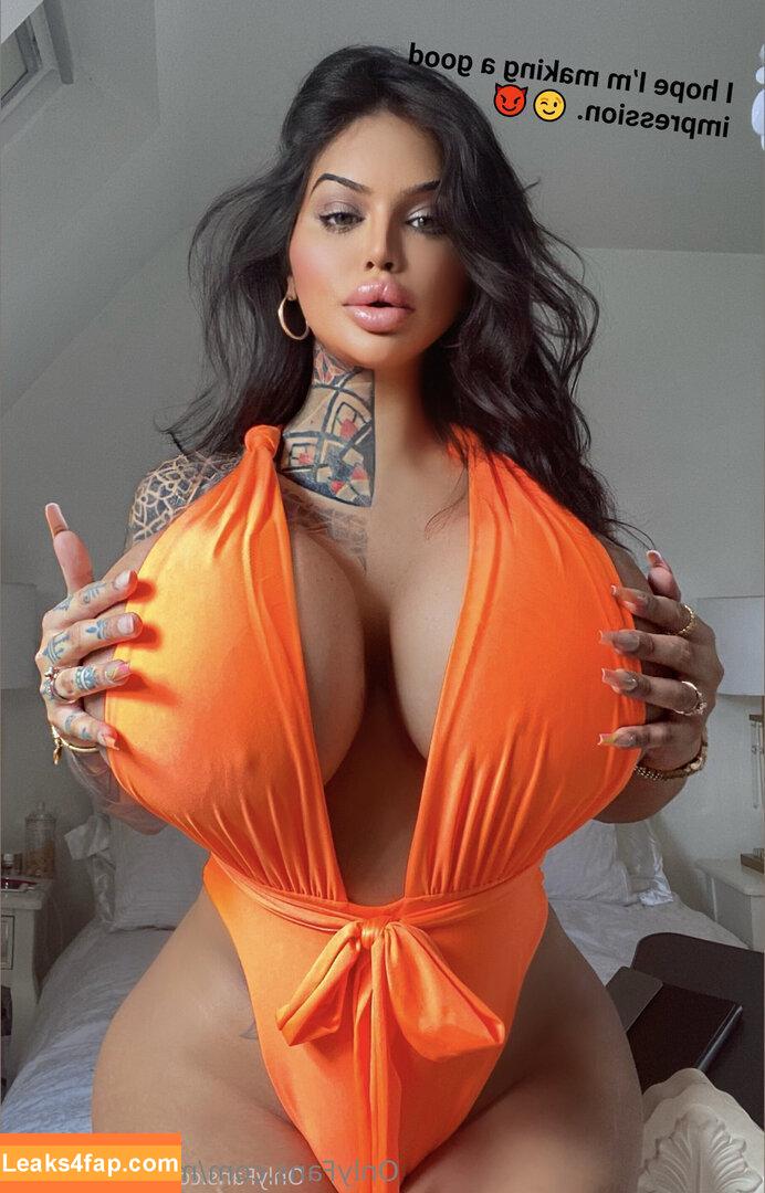bimbo_nicki / nikibimbo leaked photo photo #0025