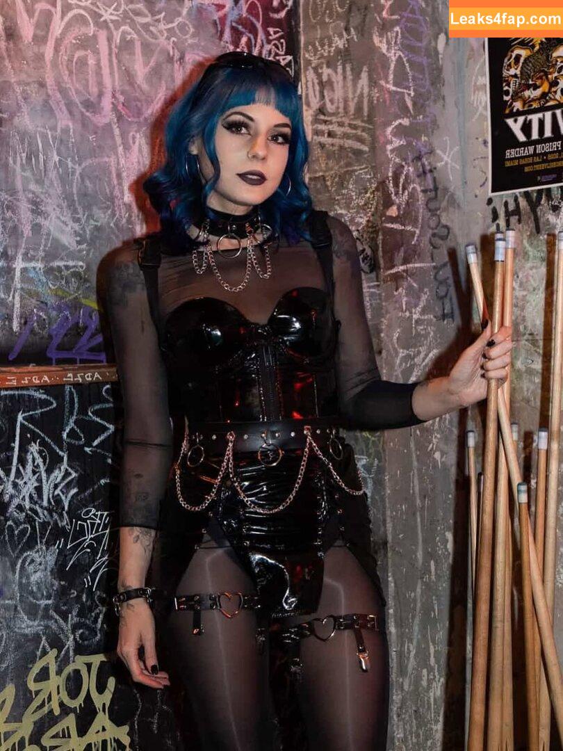 binxbasilisk /  leaked photo photo #0005