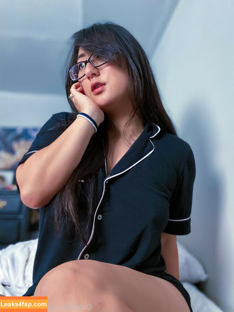 Bitesizedmeg / BiteSized_Meg leaked photo photo #0061