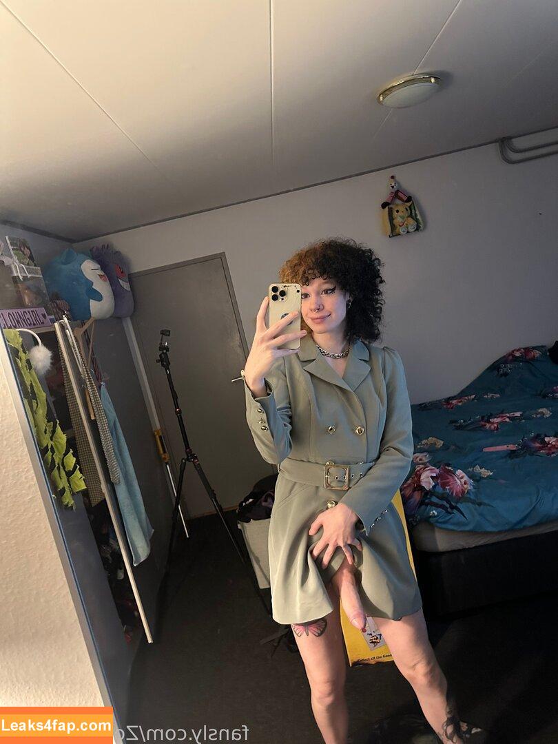 bitwink18 / ZoeLaGoblina leaked photo photo #0333