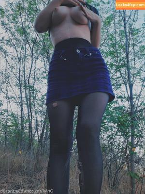 bl0odyhoes photo #0014