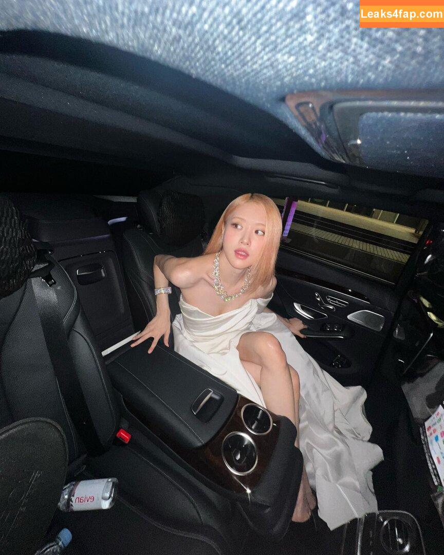 Blackpink Deepfake /  leaked photo photo #0389
