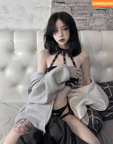 _blackshi /  leaked photo photo #0040
