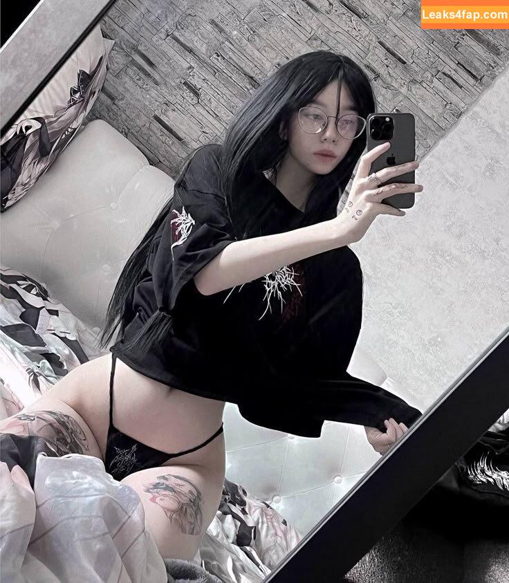 _blackshi /  leaked photo photo #0052