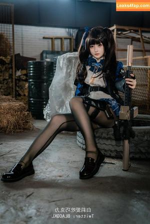 blacqkl photo #0031