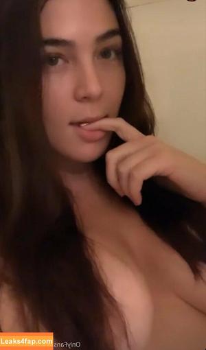 blairwilliams photo #0135