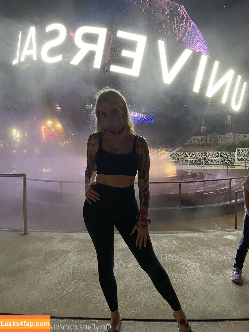 Blake Blossom / blake / blake_blossom.b / blakeblossomxxx / https: leaked photo photo #0925