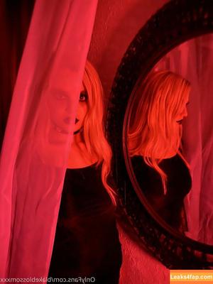 Blake Blossom photo #0938