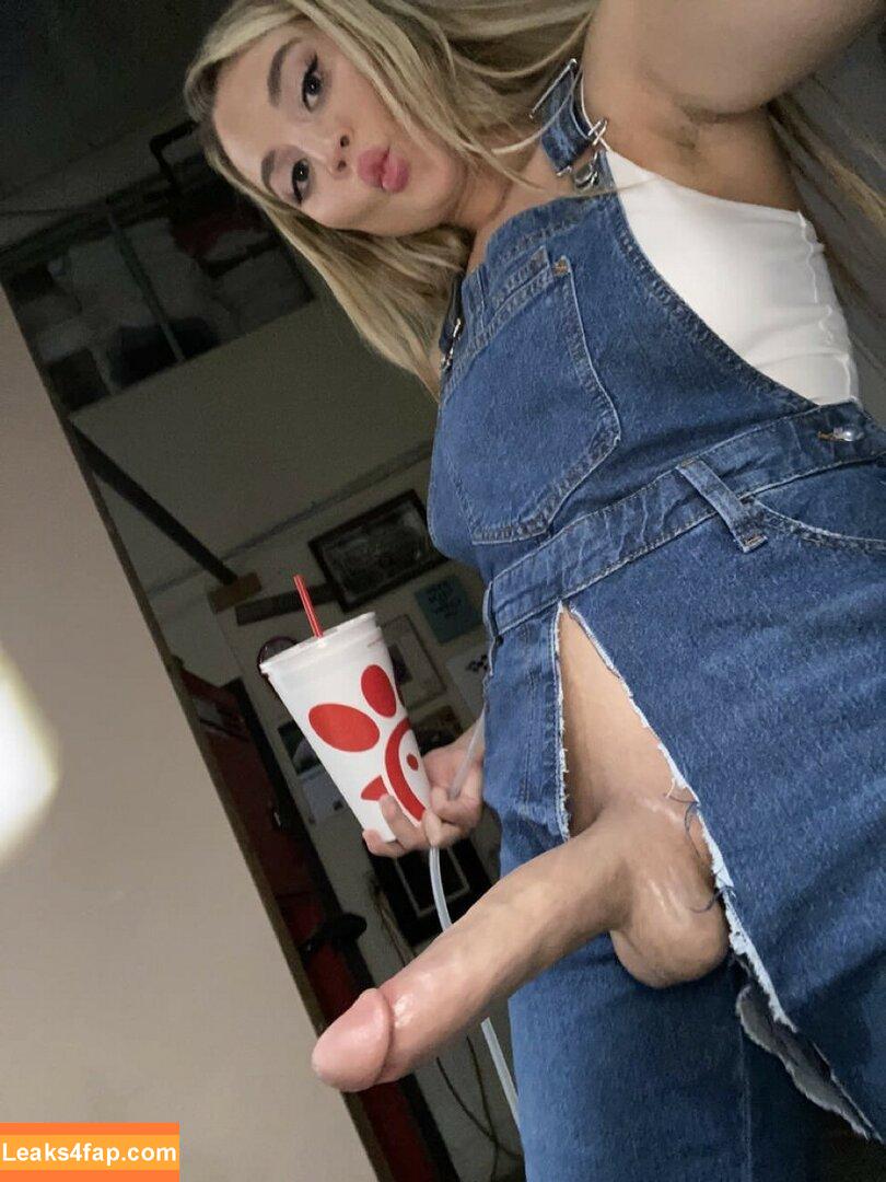 Blake Blossom / blake / blake_blossom.b / blakeblossomxxx leaked photo photo #1609