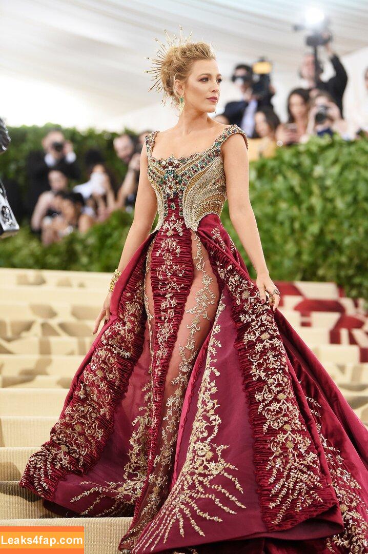 Blake Lively / blakelively leaked photo photo #0059