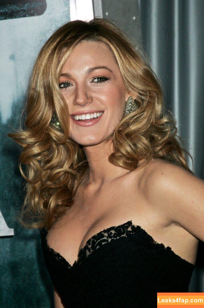 Blake Lively / blakelively слитое фото фото #0198