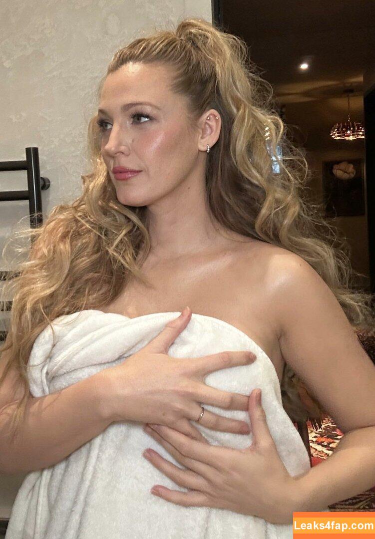 Blake Lively / blakelively слитое фото фото #0448