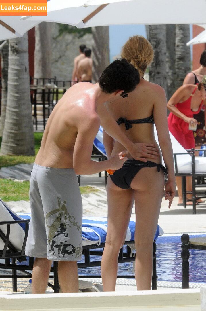 Blake Lively / blakelively leaked photo photo #0541