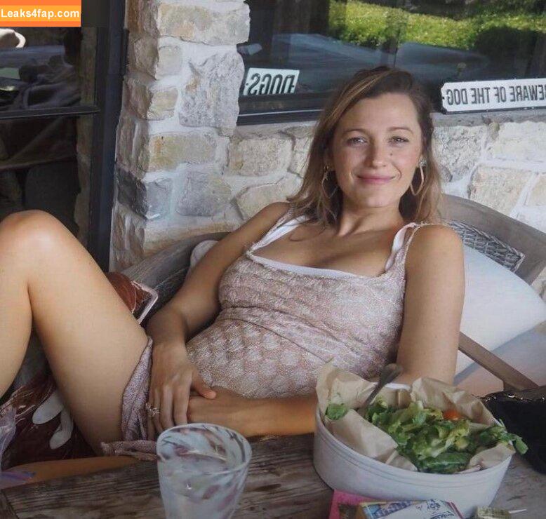 Blake Lively / blakelively leaked photo photo #0558