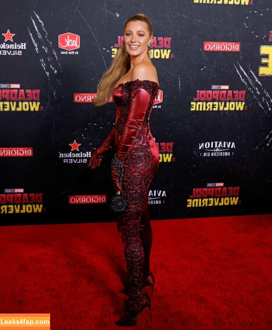 Blake Lively / blakelively leaked photo photo #0648