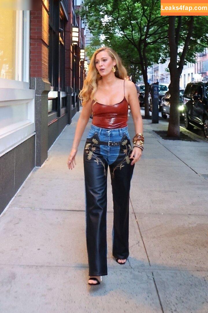 Blake Lively / blakelively leaked photo photo #0702