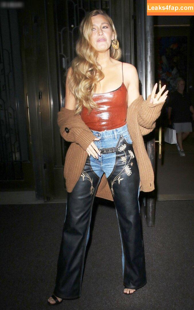 Blake Lively / blakelively leaked photo photo #0705