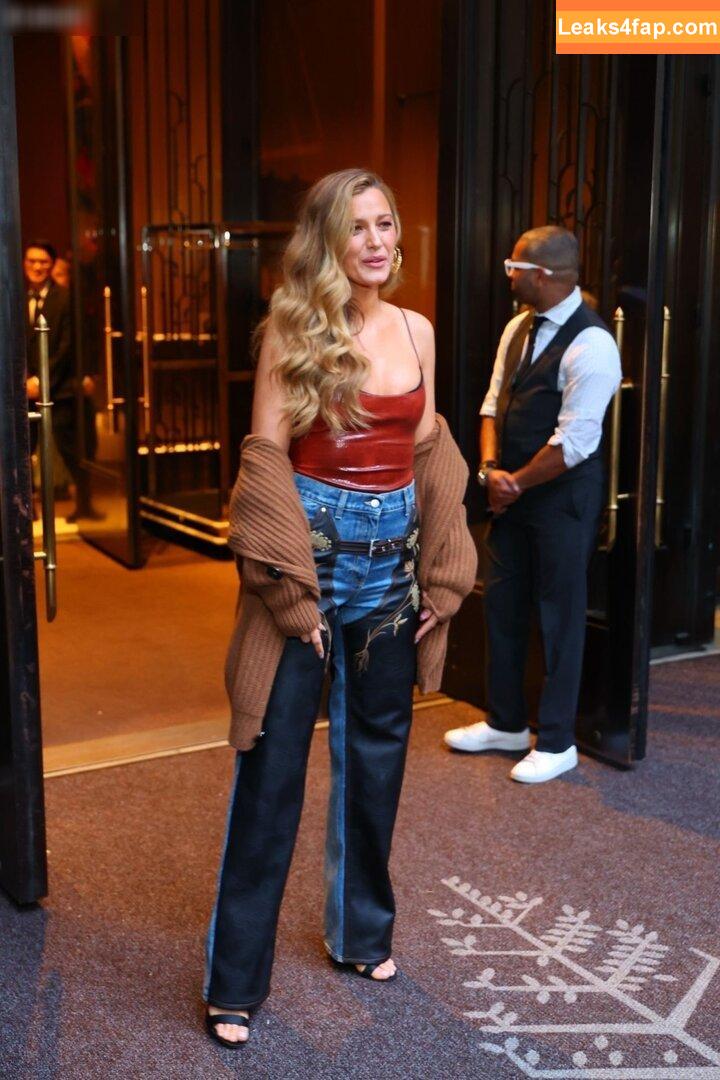 Blake Lively / blakelively leaked photo photo #0709