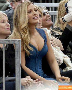 Blake Lively photo #0067