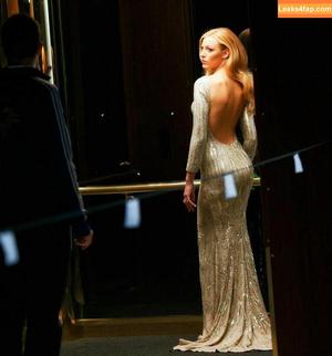 Blake Lively photo #0076