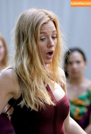 Blake Lively photo #0480