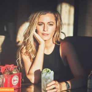 Blake Lively photo #0657