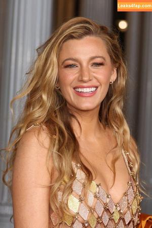 Blake Lively photo #0895