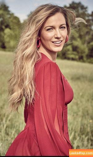 Blake Lively photo #0963