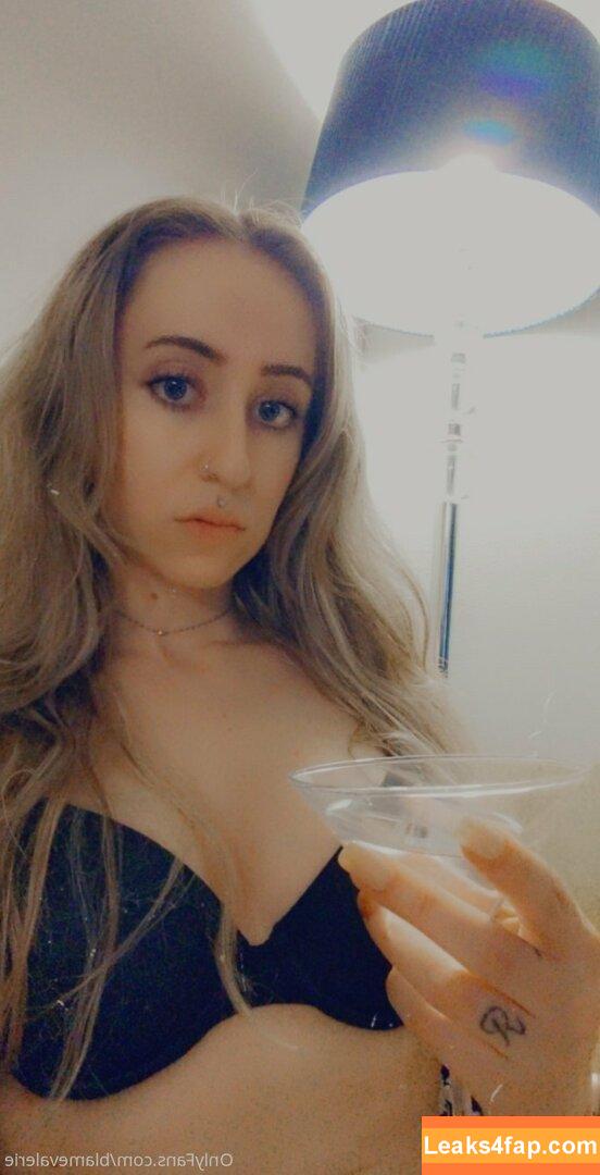 blamevalerie /  leaked photo photo #0025
