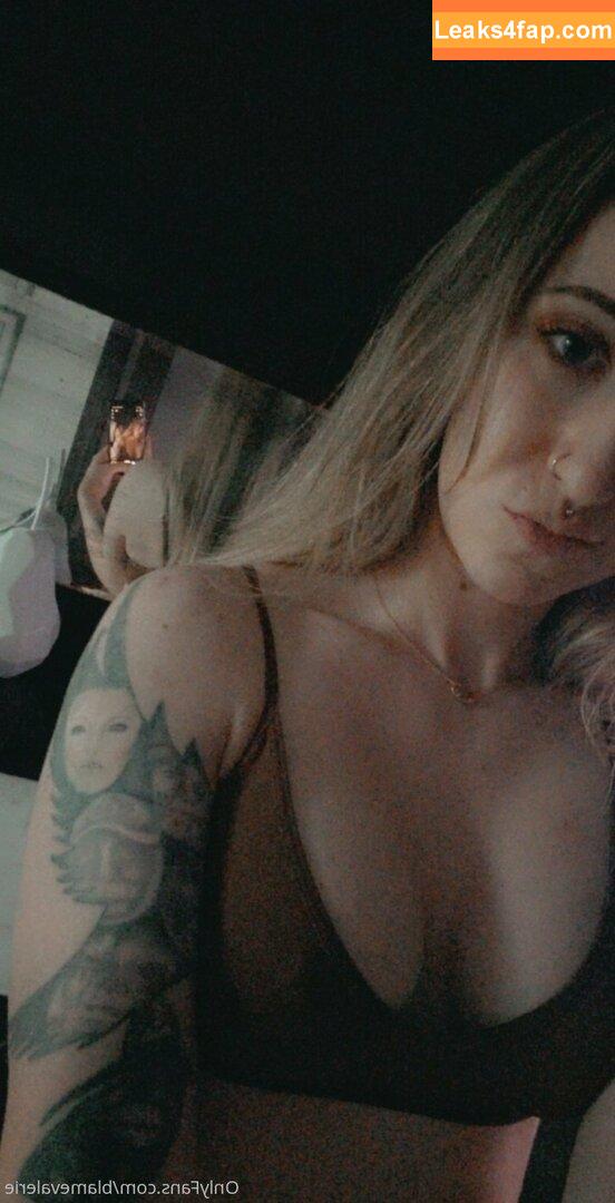 blamevalerie /  leaked photo photo #0057