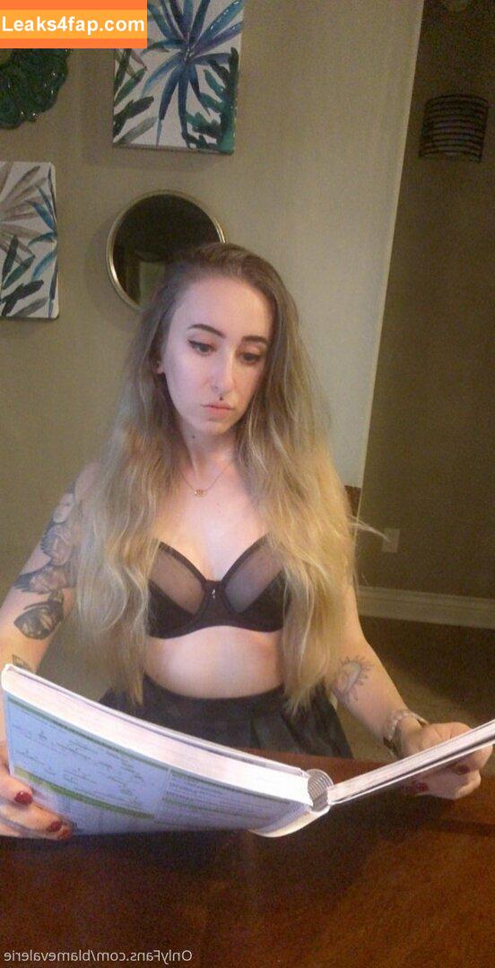 blamevalerie /  leaked photo photo #0073