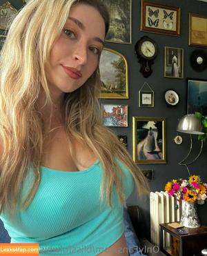 Blissful Whisper ASMR фото #0063