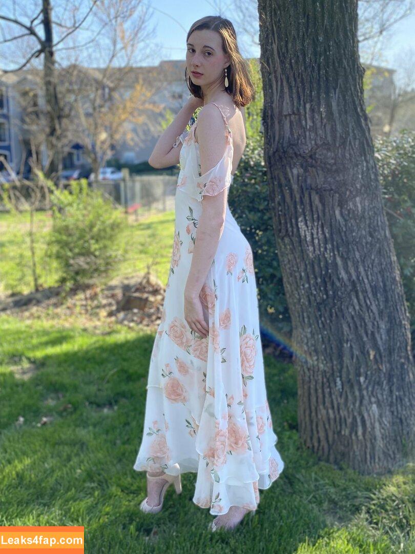 blissfulellie /  leaked photo photo #0034