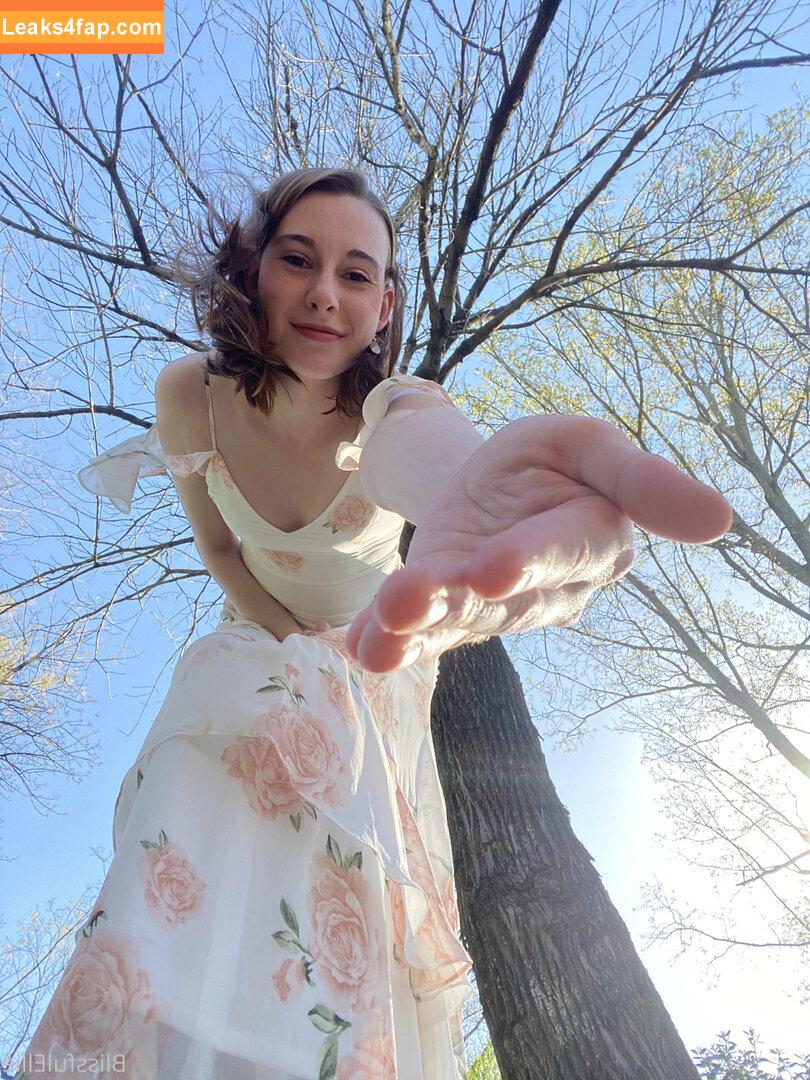 blissfulellie /  leaked photo photo #0041