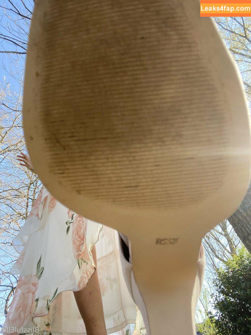 blissfulellie /  leaked photo photo #0044