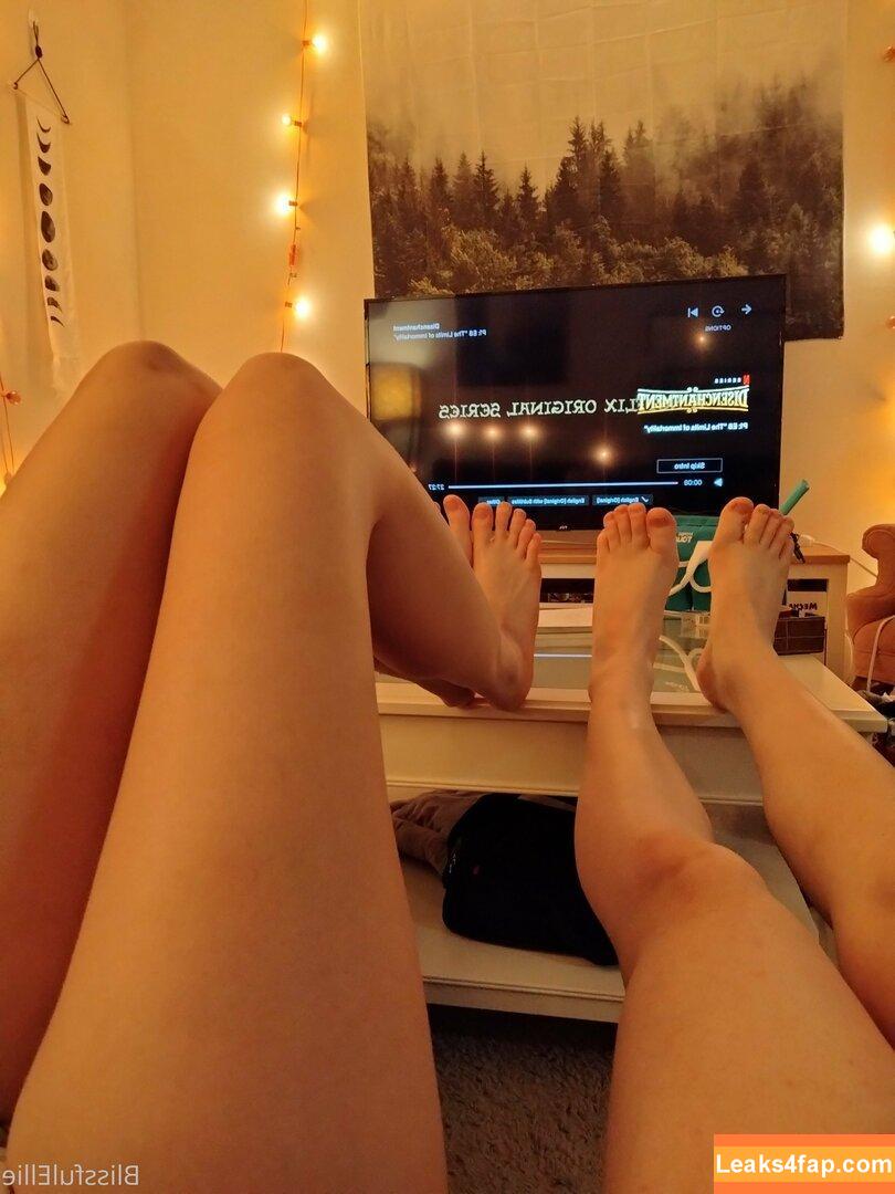 blissfulellie /  leaked photo photo #0058