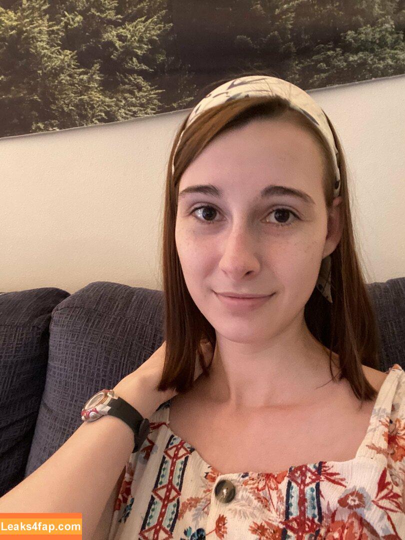 blissfulellie /  leaked photo photo #0065