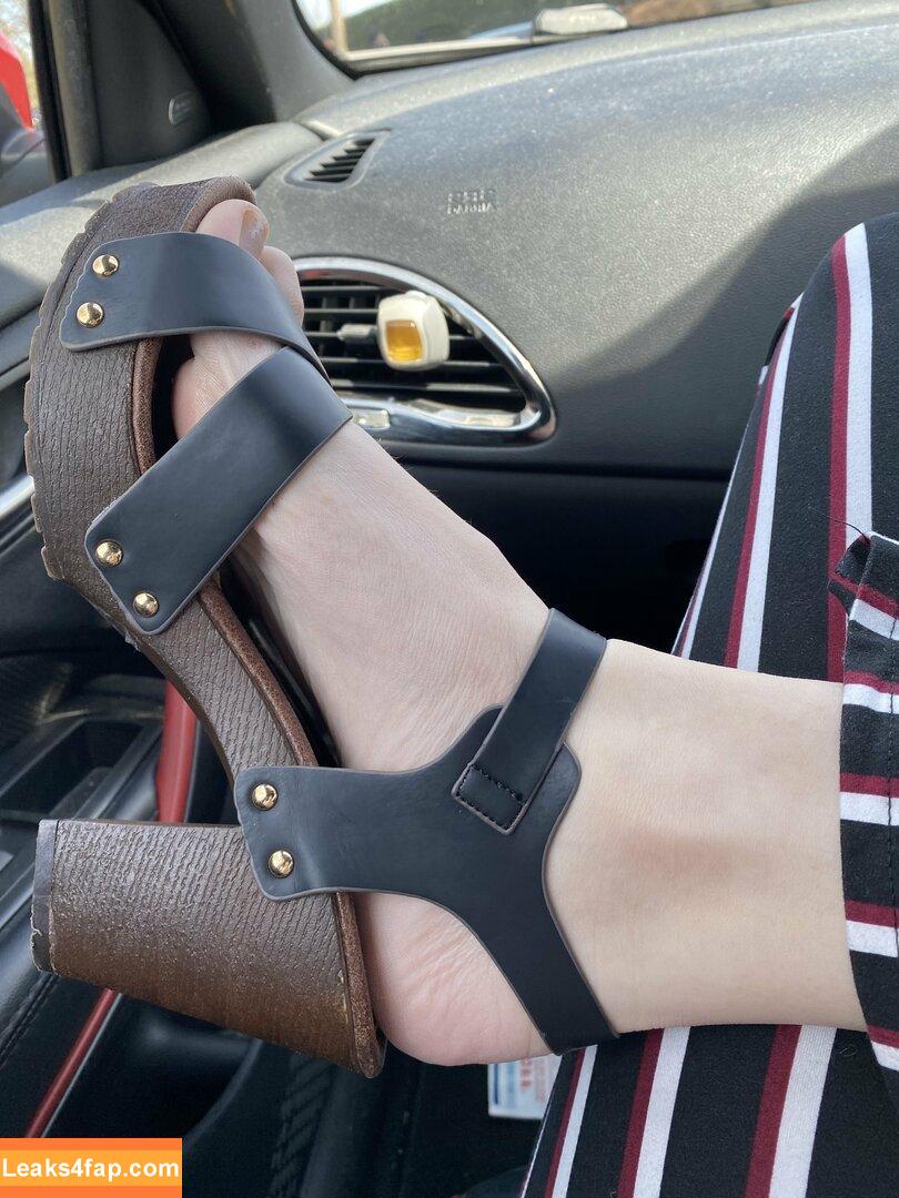 blissfulellie /  leaked photo photo #0067